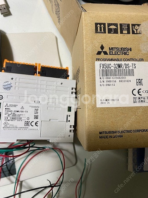 미쯔비씨 PLC FX5UC-32MR/DS-TS--2