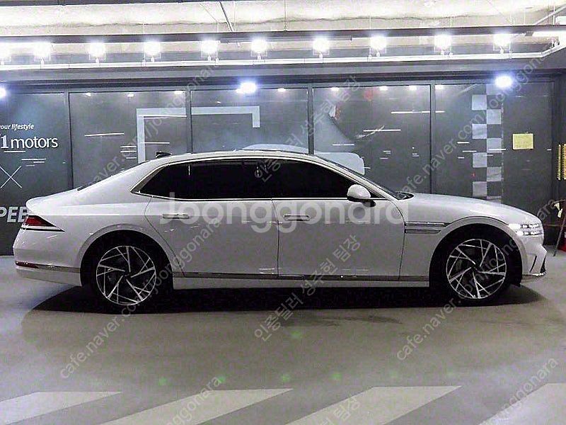 제네시스 G90 중고 제네시스 중고 가격 흰색 2023...--4