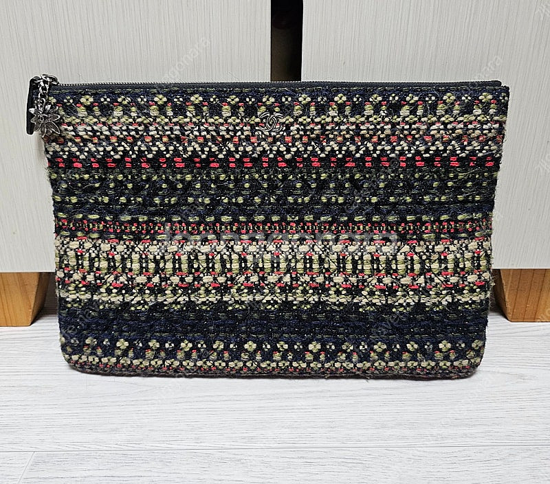 정품 한정판 샤넬 트위드 라지 클러치--1