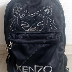 겐조(KENZO) 블랙 타이거 백팩