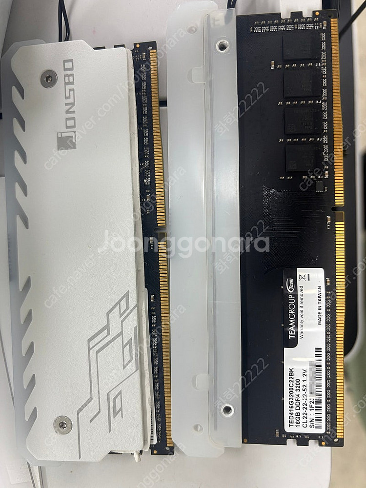 AMD 라이젠 5700x 정발 + B550 애즈락 팬텀...--1