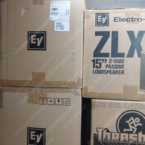 EV 앰프내장형 스피커 ZLX12-G2 ,ZLX12P-G2,ZLX15P-G2,EVIVA12P,EVIVA15P 판매합니다