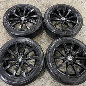 [판매]폭스바겐 파사트 GT 18인치 휠타이어
