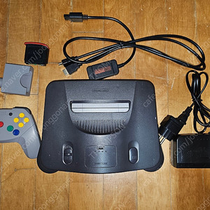 N64 본체 와 게임 팝니다.