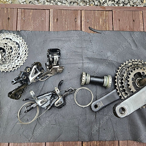 xtr 30단 구동계 풀셋 과 인스텝 통기타