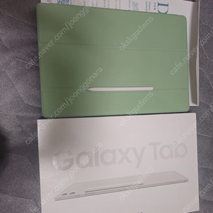 (급처)갤럭시탭 s9 울트라 wifi 256g 풀박스(보호필름 + 케이스 포함) 팝니다.