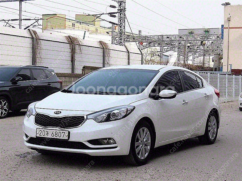 K3 중고 기아 K3 중고차 시세 흰색 2015년식 1...--3