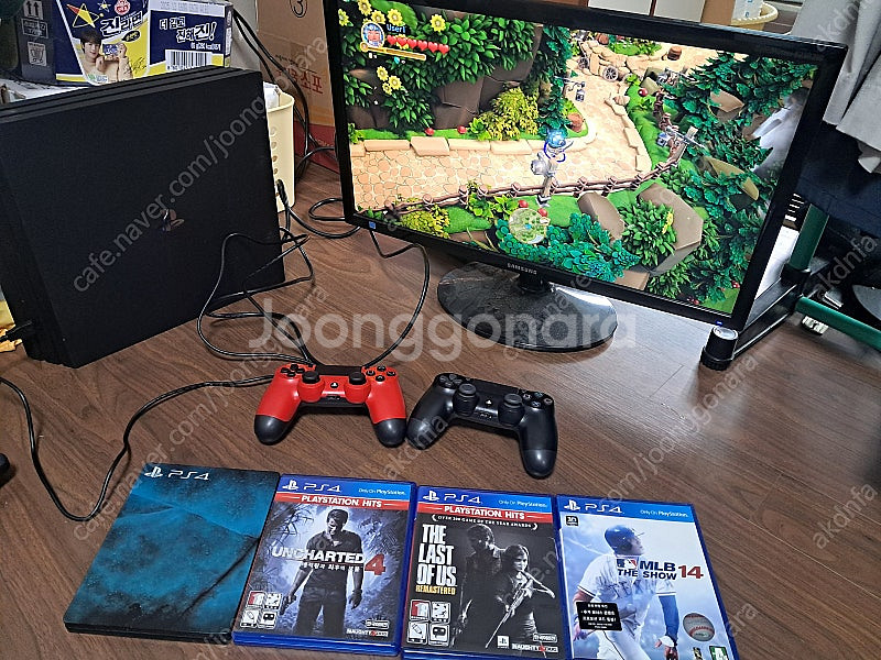 Ps4 프로 7017 1테라 팝니다 박스있음 최신펌--0