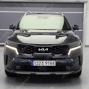 쏘렌토중고차 내외관 깨끗 짧은 주행거리 기아 신형쏘렌토(MQ4) 2.5 가솔린 4WD