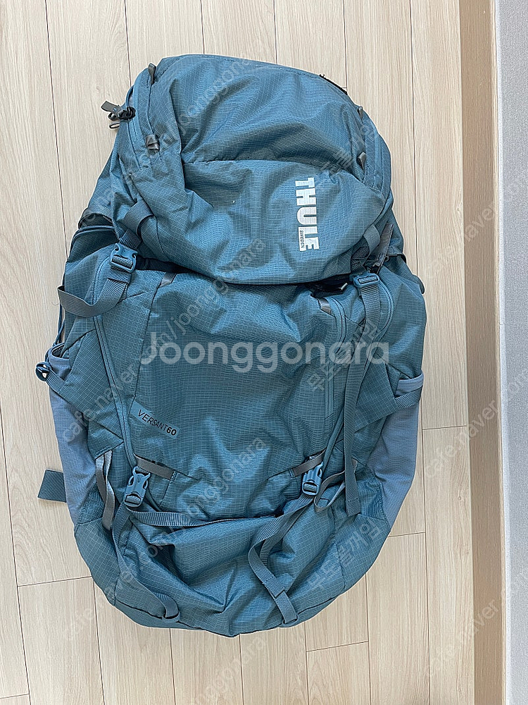툴레 버선트 60L 아스팔트, 에게블루 일괄 판매합니다--2