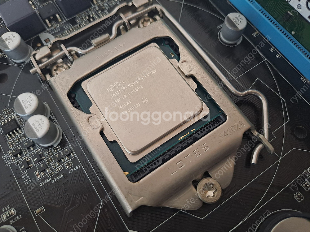 인텔 i7 4790K 4.0 @4.7GHz+Z97M+G...--4