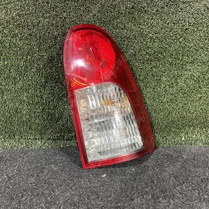 [판매] KG모빌리티(쌍용) 액티언스포츠 중고 후미등 데루등 테일램프 자동차중고부품 폐차장중고부품 수입차중고부품 판매점 구매 복원 불량 파손 수리 교체 리멘카