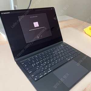 맥북에어 13" M3 미드나이트 메모리16GB. SSD512GB 애플케어플러스 27년4월까지