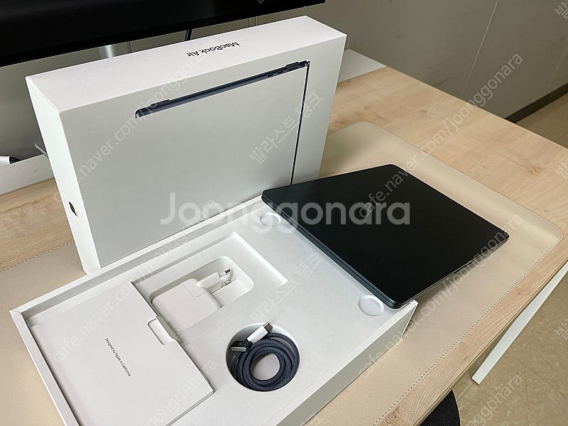맥북에어 13 M3 메모리16GB SSD512 애플케어--1