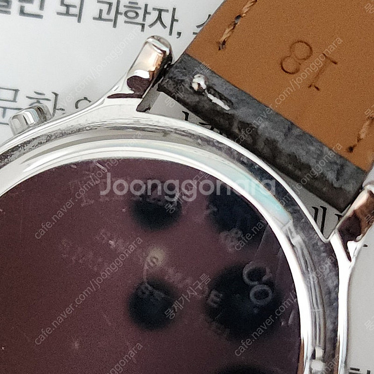 티파니앤코 에나멜 탑 크로노그래프 남성시계--5