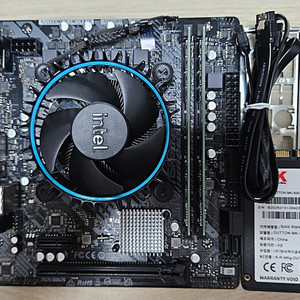 i3 12100 , ASROCK H610M-HDV , DDR4 16GB , 500GB SSD