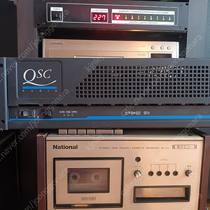 미국산 QSC USA850 파워앰프 팝니다.