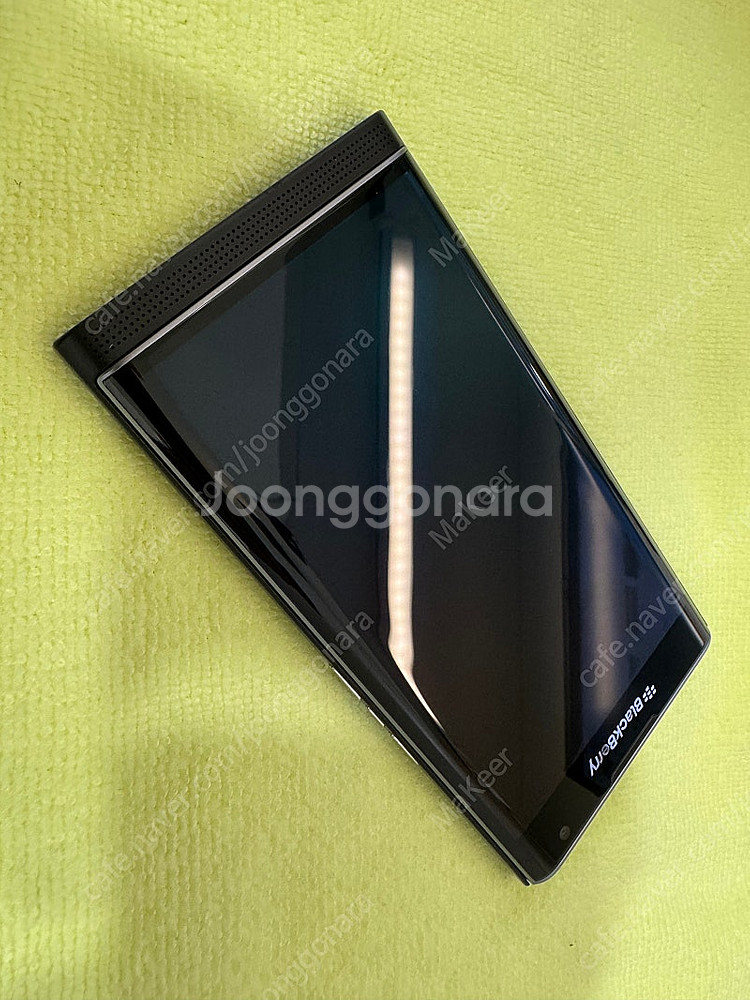 블랙베리 프리브 S급 판매합니다.--0