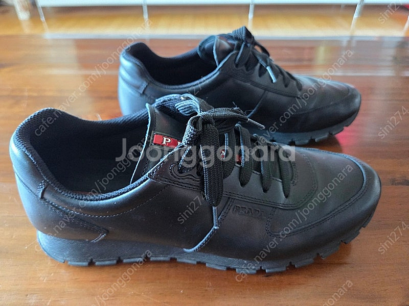 프라다 8사이즈(270-275) 팝니다--3