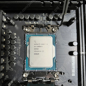 인텔 코어i9 13세대 13900ks + ASUS ROG MAXIMUS Z790 HERO 팝니다