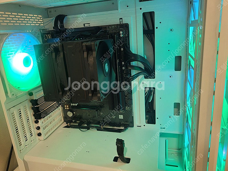 라이젠 7800X3D 램64G M.2 2TB 1000W...--2