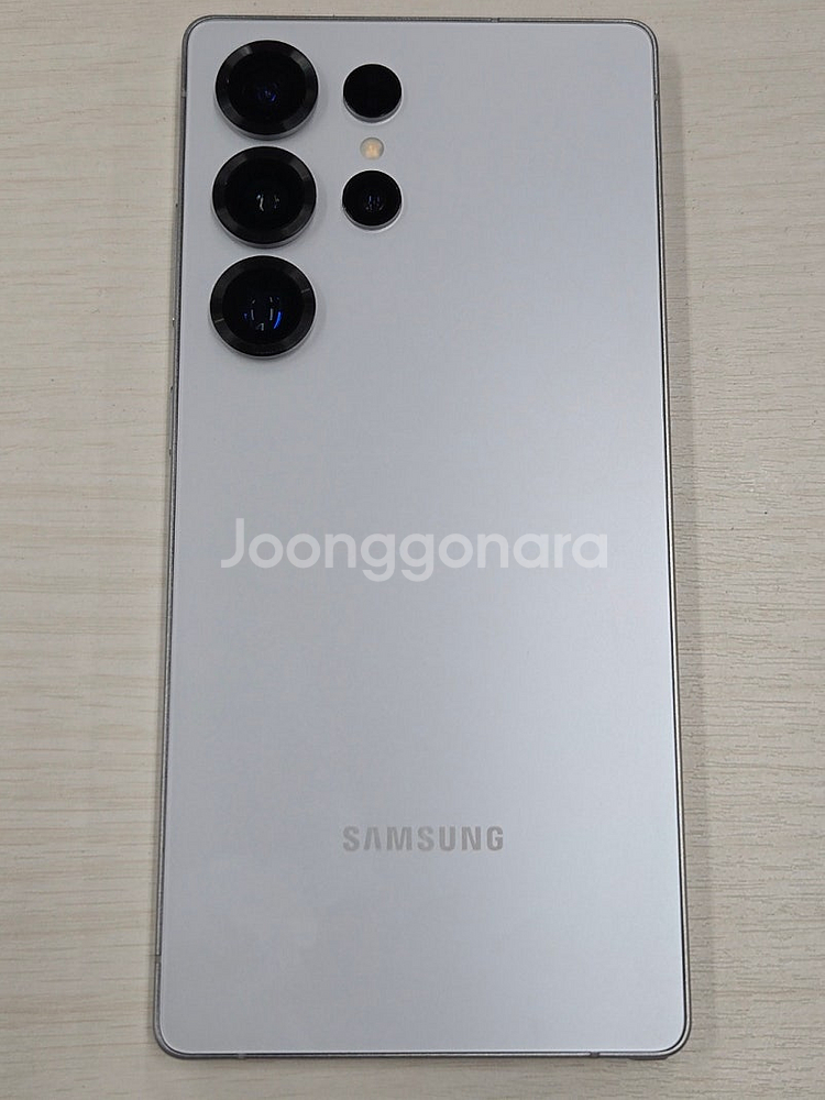 갤럭시 S25울트라 화이트실버색상 512용량 새상품컨디션 초S급 단말기 116만 판매합니다--0