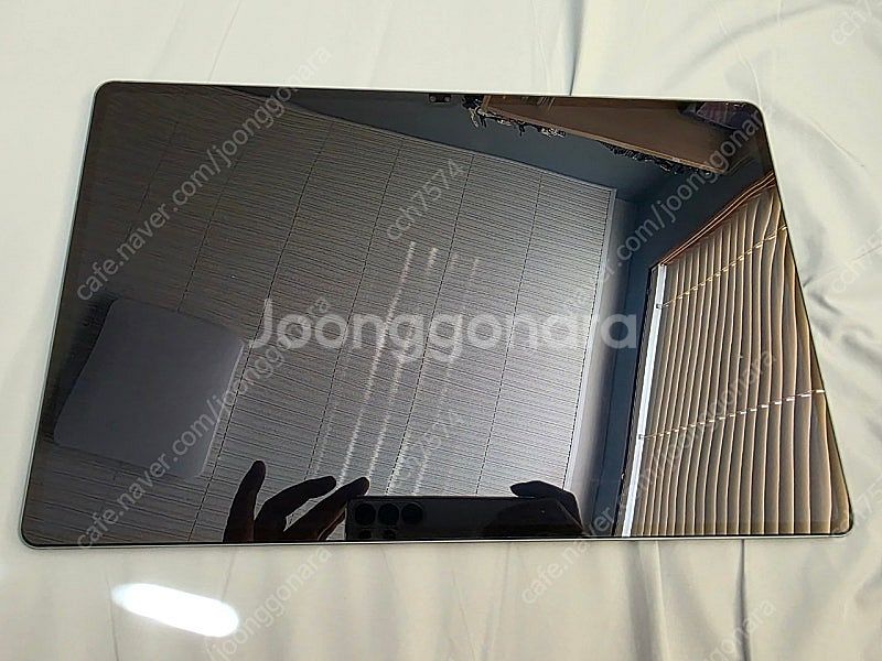갤럭시탭 S10 울트라 256G 와이파이--2