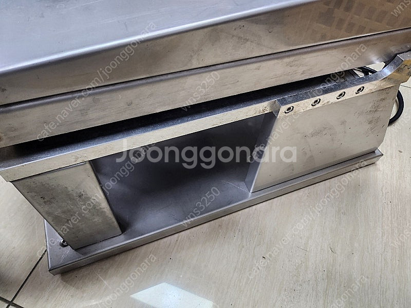 삼일포장 대형 필름 접착기 족발 실링기 포장기 경기광주...--5