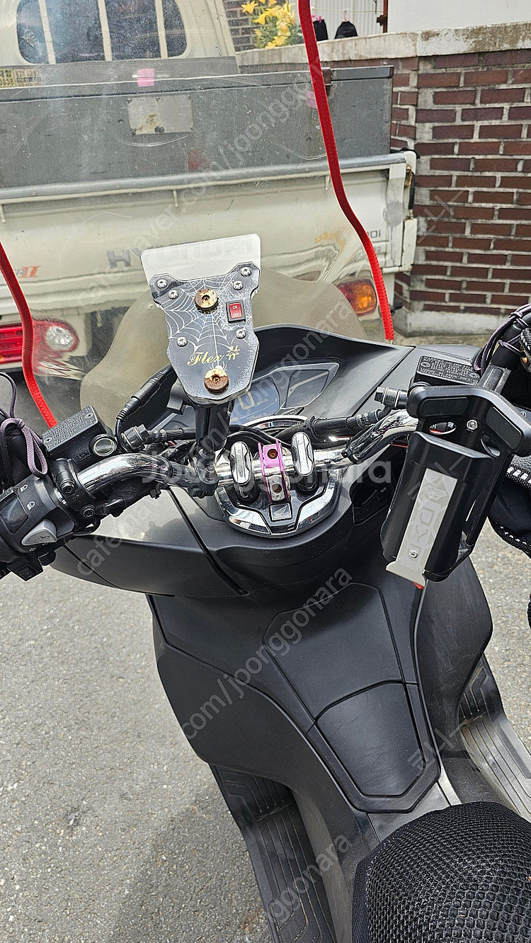 21년식 pcx .abs 팝니다--4