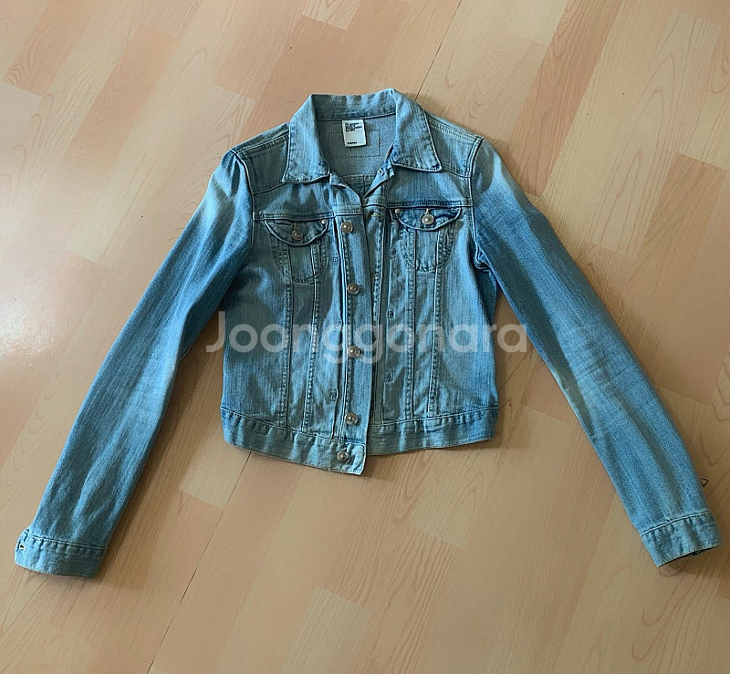 H&M 청자켓 (25000원)--0