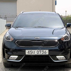 기아 니로 중고 니로 중고차 파란색 2017년식 72,296km 1.6 GDI 프레스티지 꼼꼼한 차량점검