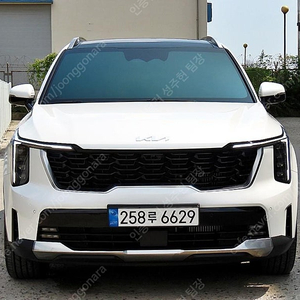 쏘렌토 중고차 더 뉴 쏘렌토 중고차 4세대 기아중고차 진주색 2024년식 2,392km 가솔린 2.5T 2WD 시그니처 꼼꼼한 차량점검