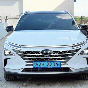 현대 넥쏘 중고차 흰색 2020년식 72,242km 프리미엄 수원중고차