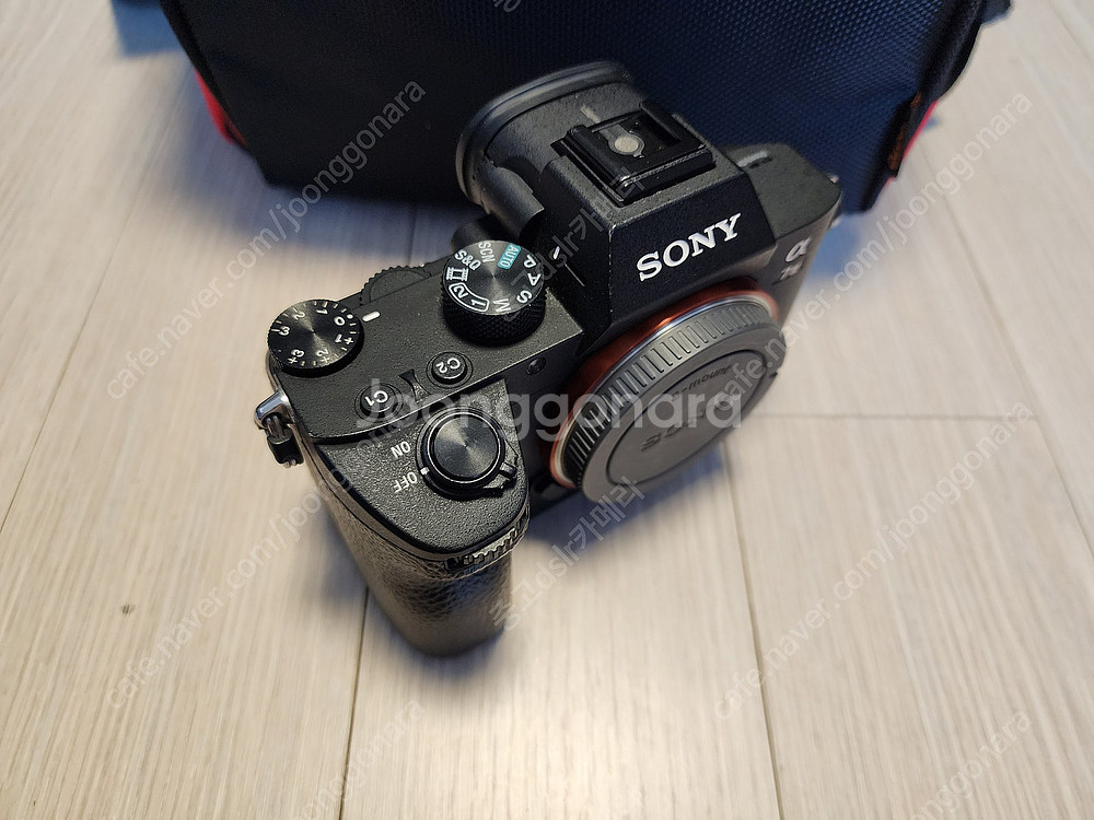 소니정품 a7m3 바디 , a5100 바디 판매합니다.--4