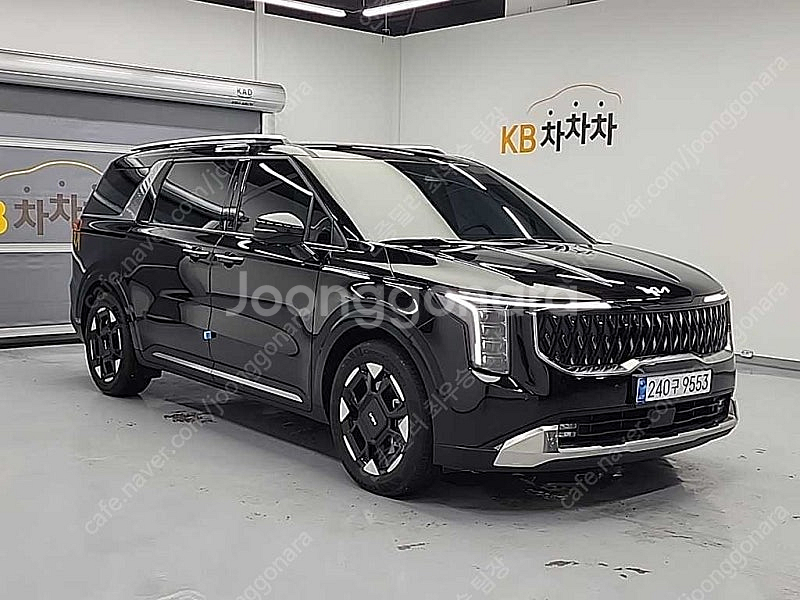 더뉴 카니발 중고 가격 중고 카니발 검정색 2025년식...--5
