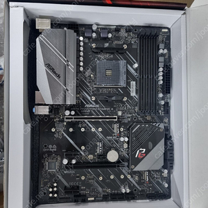ASRock X570 PHANTOM GAMING 4 미사용 새제품
