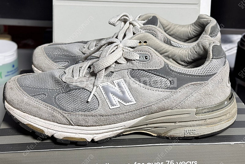 뉴발란스 993 그레이 270사이즈--0