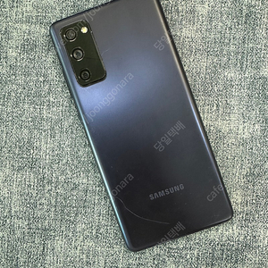 갤럭시S20FE 128기가 블랙 파손없는 게임용 서브용폰 8만원 판매해요