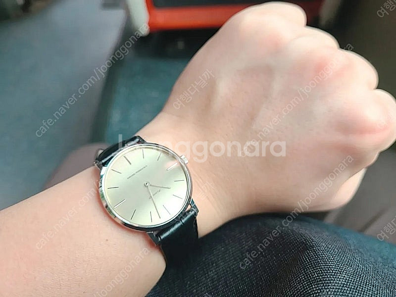 지라드페르고 GP4009 시계 판매합니다.--1