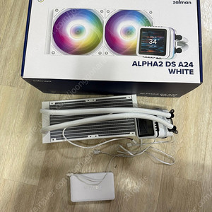 잘만 알파2 ds a24 수냉 쿨러 팝니다.