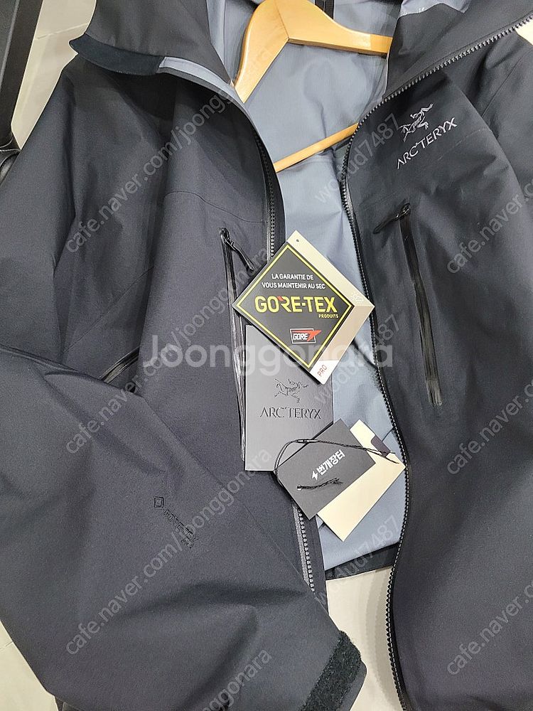 아크테릭스 알파 sv [size: L] 색상 블랙 판매--0