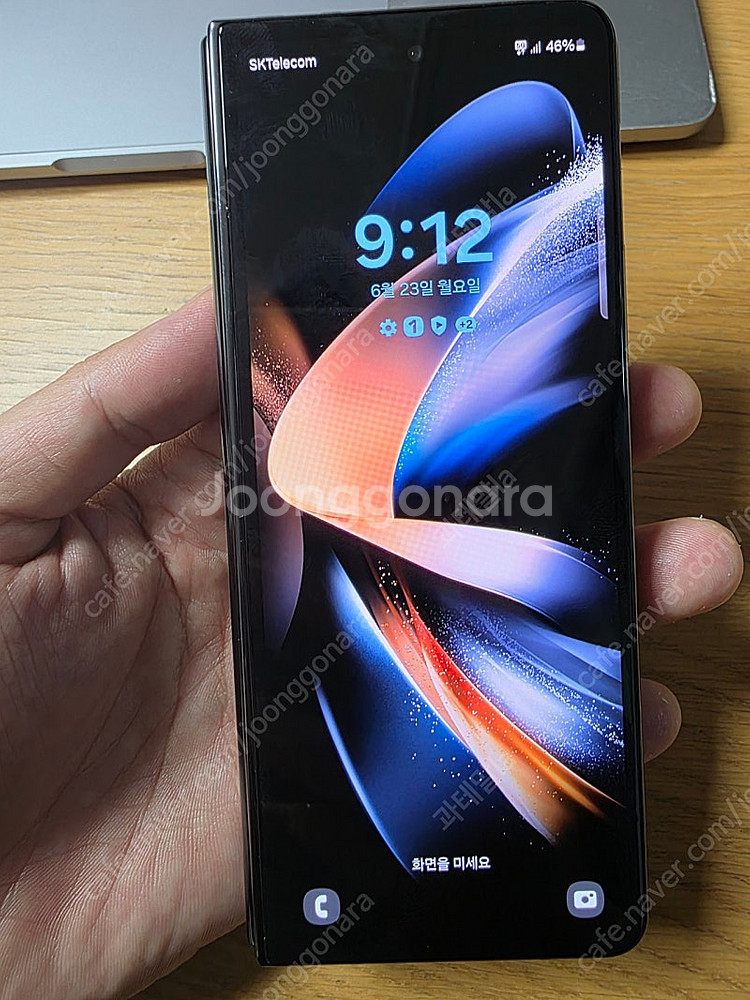 갤럭시 Z 폴드4 256gb 블랙 액정/배터리 새로 교...--0