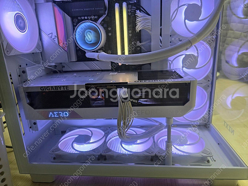 4090 aero 판매합니다--0