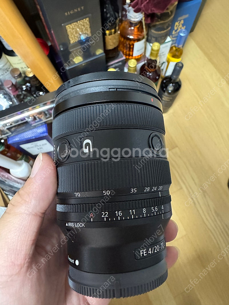 소니 20-70 f4 g 렌즈 신품급 팝니다--0