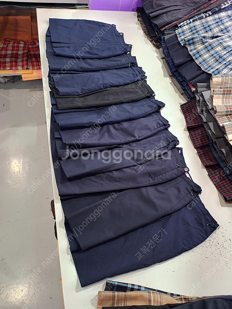 중고 교복치마 사이즈77 10장 택포29000 < 남색...--2