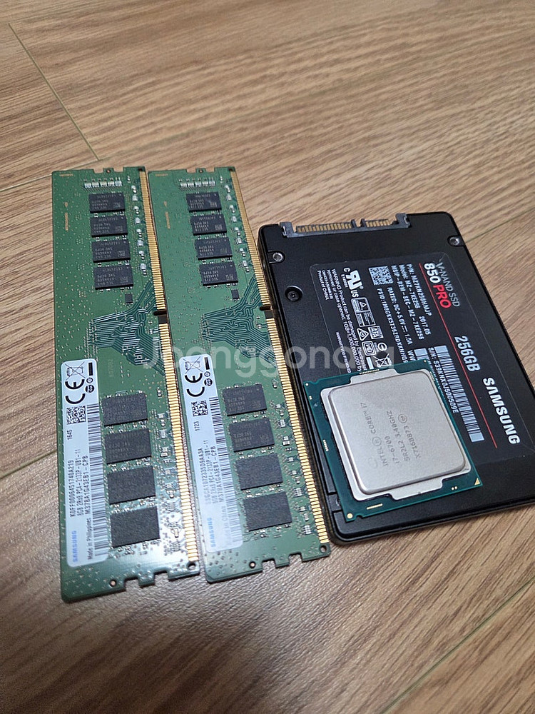 DDR4 8GB / SSD 256G / I7-6700 ...--0