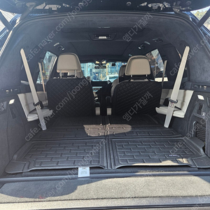 BMW X7 M50i