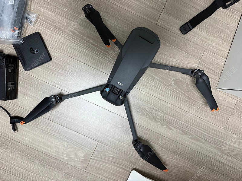 DJI 매빅3 플라이모어 RC Pro--1