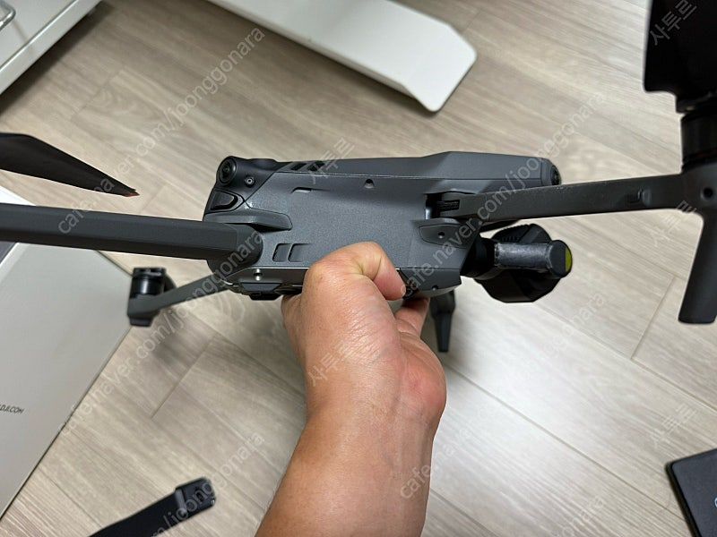 DJI 매빅3 플라이모어 RC Pro--3