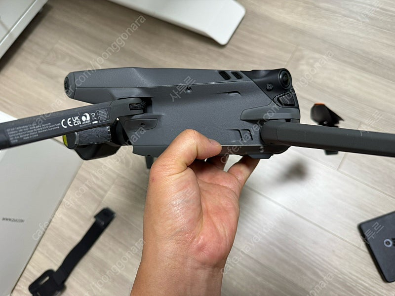 DJI 매빅3 플라이모어 RC Pro--4